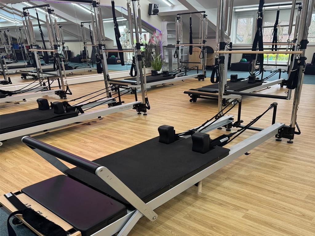 REFORMER - MIXED ABILITY  - Worsley